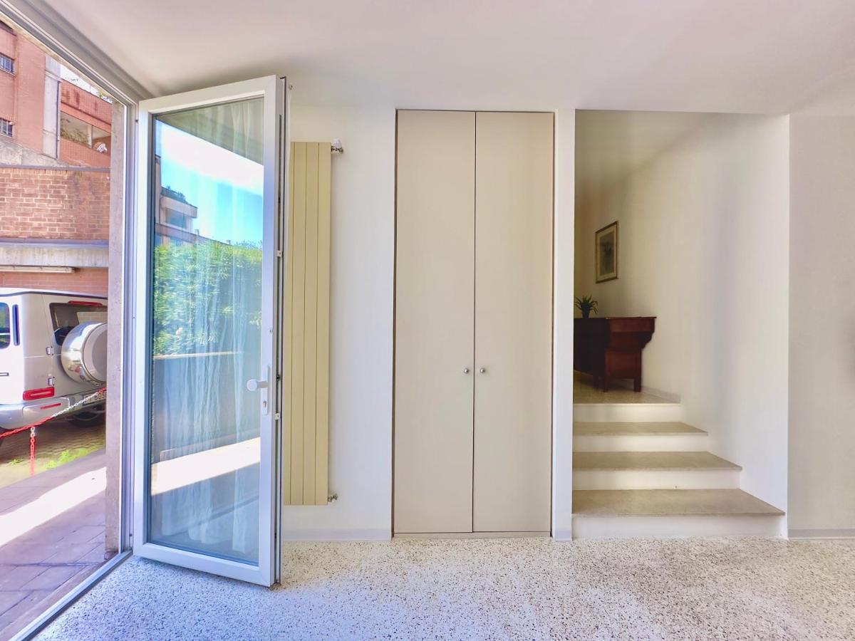 Minimal Apartment Navigli Milan Exterior photo
